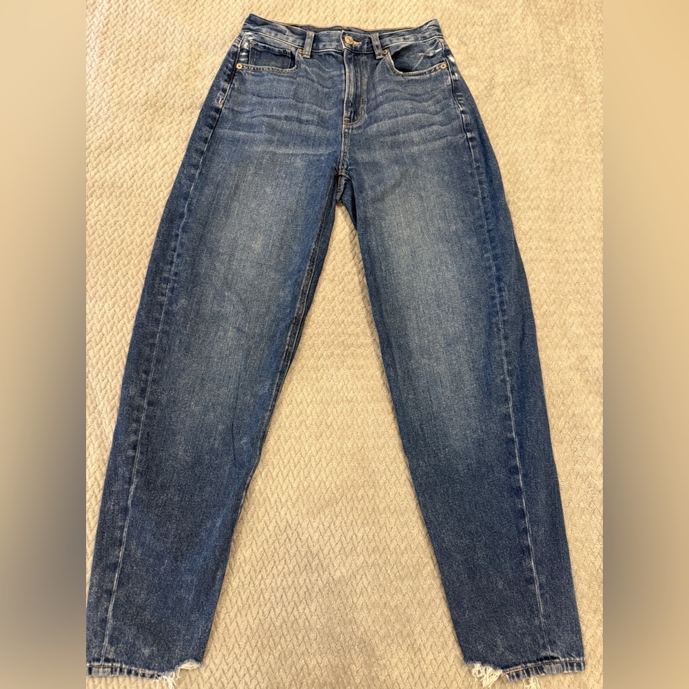 American Eagle Outfitters Dark Blue Relaxed Mom Jeans